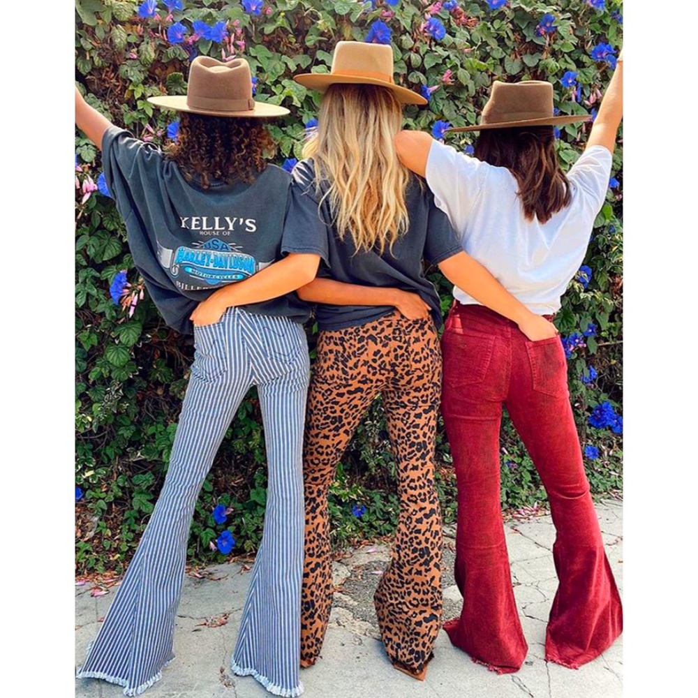 SMYM | Show me your mumu | Leopard Bells.